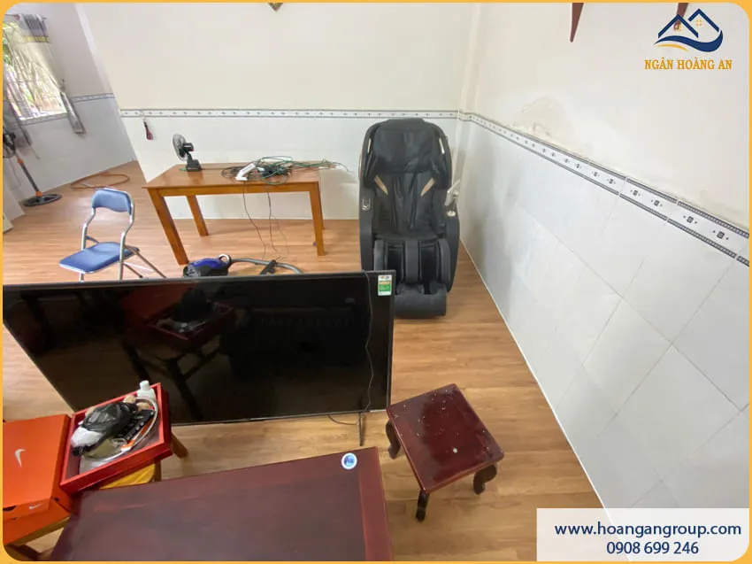 Đội Ngũ Thi Công Sàn Nhựa Dán Keo Uy Tín Chất Lượng Đội Ngũ Thi Công Sàn Nhựa Dán Keo Uy Tín Chất Lượng