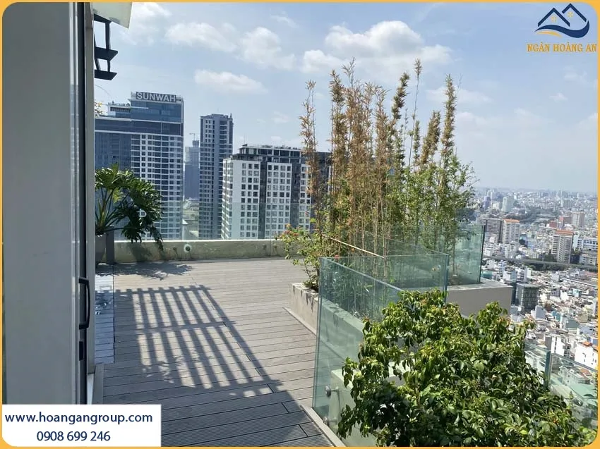 Lót Sàn Gỗ Nhựa Ngoài Trời Được Lắp Đặt Sang Trọng Cho Sân Thượng Lót Sàn Gỗ Nhựa Ngoài Trời Được Lắp Đặt Sang Trọng Cho Sân Thượng