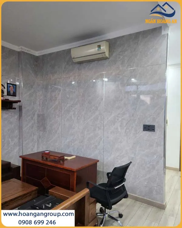 Hình Ảnh Thi Công PVC Giả Bê Tông Kosmos PVC2025 Nhẹ, Dễ Lắp