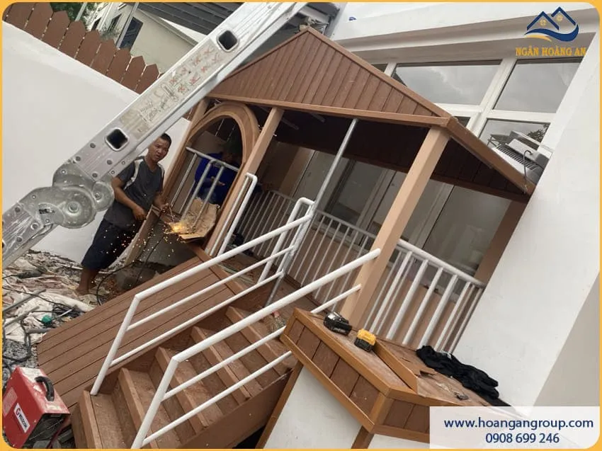 Giai Đoạn Thi Công Tấm Ốp Kosmos Light Wood Ngoài Trời Giai Đoạn Thi Công Tấm Ốp Kosmos Light Wood Ngoài Trời