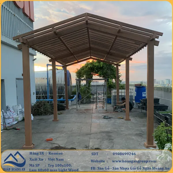 Thi Công Giàn Hoa Gỗ Nhựa Ngoài Trời Kosmos Tại Quận Tân Phú TPHCM