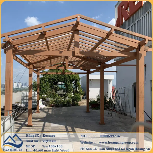 Thi Công Giàn Hoa Gỗ Nhựa Ngoài Trời Kosmos Tại Quận Tân Phú TPHCM