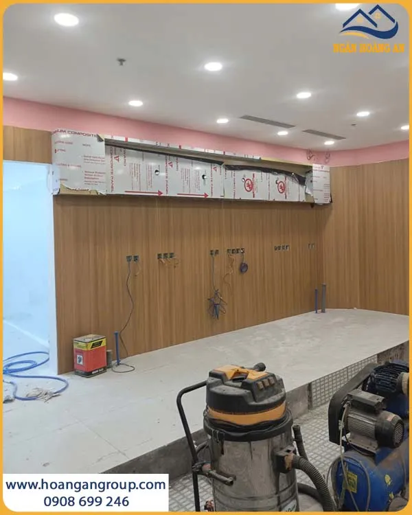 Mảng Tường Văn Phòng Dùng Than Tre iWood WEiR-1
