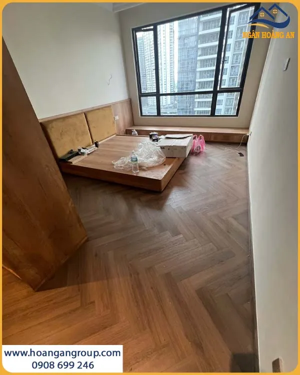 Góc Nhìn Thực Tế Của Sàn Gỗ Xương Cá Charmwood D3413 Sau Thi Công Góc Nhìn Thực Tế Của Sàn Gỗ Xương Cá Charmwood D3413 Sau Thi Công