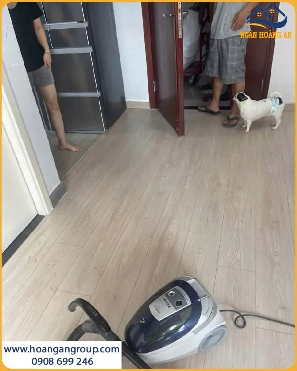 Sau Khi Thi Công Sàn Gỗ Egger EL2240 Hoàn Thiện Không Gian Nhà Ở