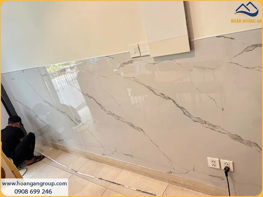 Không Gian Ốp Tường Lamri PVC Giả Đá Hài Hòa