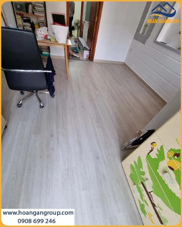 Sàn Nhựa Hèm Khóa Giả Gỗ MSFLoor CW3806 Cho Phòng Ngủ 