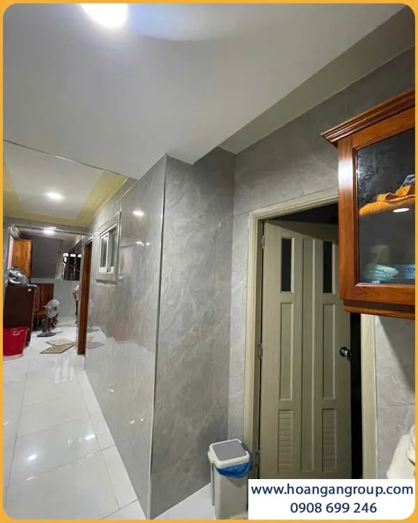 Không Gian Sống Cá Tính Với Tấm PVC Giả Bê Tông