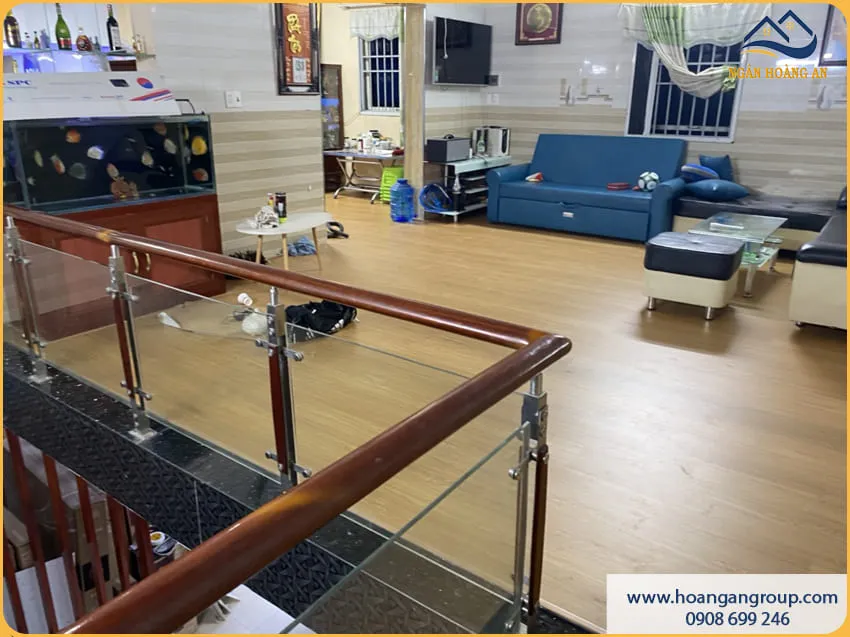Không Gian Sống Gọn Gàng Sau Khi Lát Sàn Nhựa Hèm Khoá