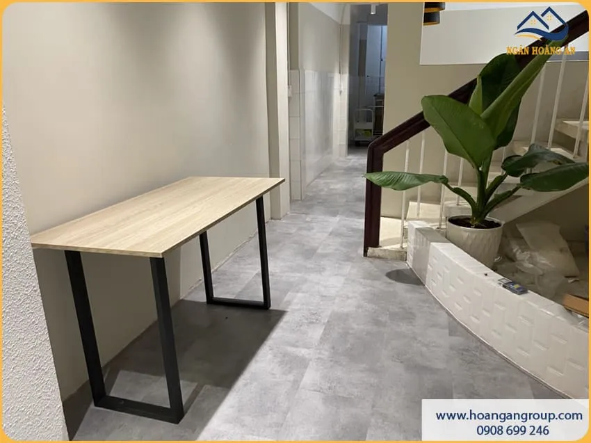Không Gian Văn Phòng Đẹp Mắt Nhờ Sàn Nhựa Hèm Khoá
