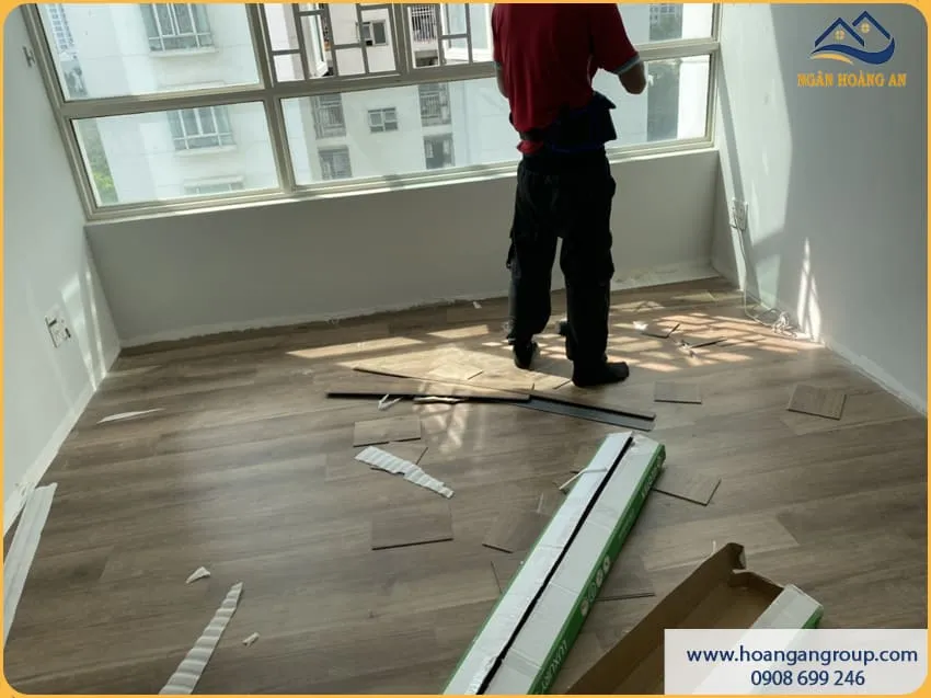 Làm Mới Căn Hộ Với Sàn Nhựa Hèm Khoá Màu Gỗ Tự Nhiên