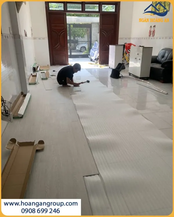 Làm Mới Không Gian Nhà Ở Bằng Sàn Nhựa Hèm Khoá Làm Mới Không Gian Nhà Ở Bằng Sàn Nhựa Hèm Khoá