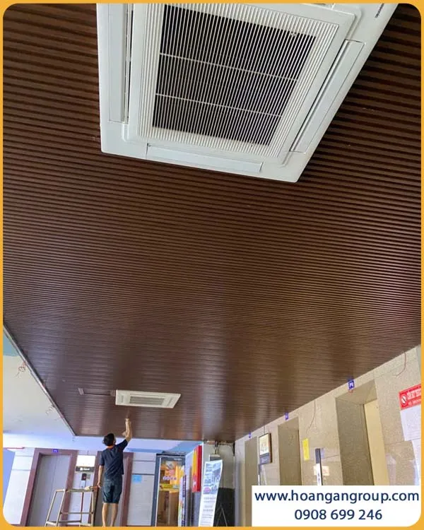 Lam Sóng iWood Mang Đến Không Gian Sảnh Hiện Đại