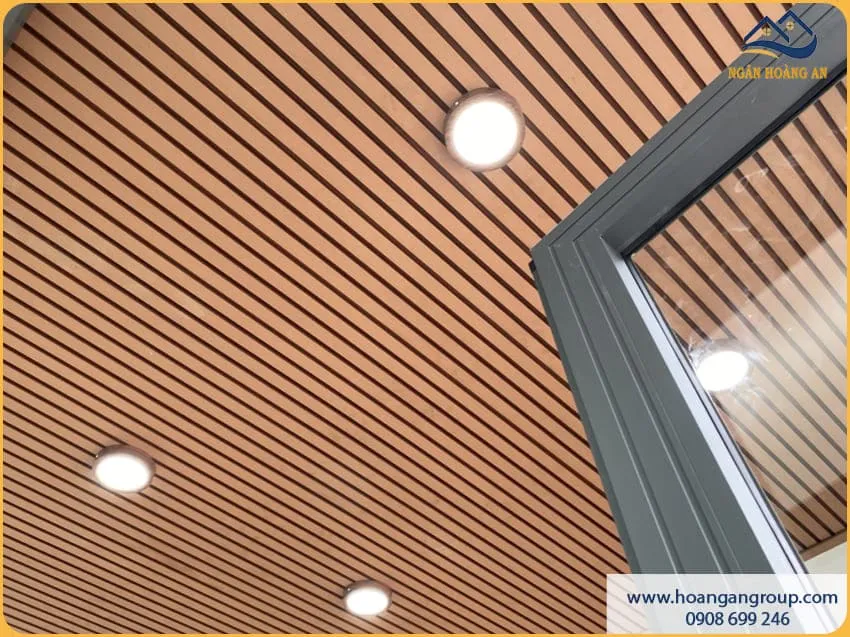 Lam Sóng Light Wood Ốp Trần Cho Không Gian Nhà Ở Lam Sóng Light Wood Ốp Trần Cho Không Gian Nhà Ở