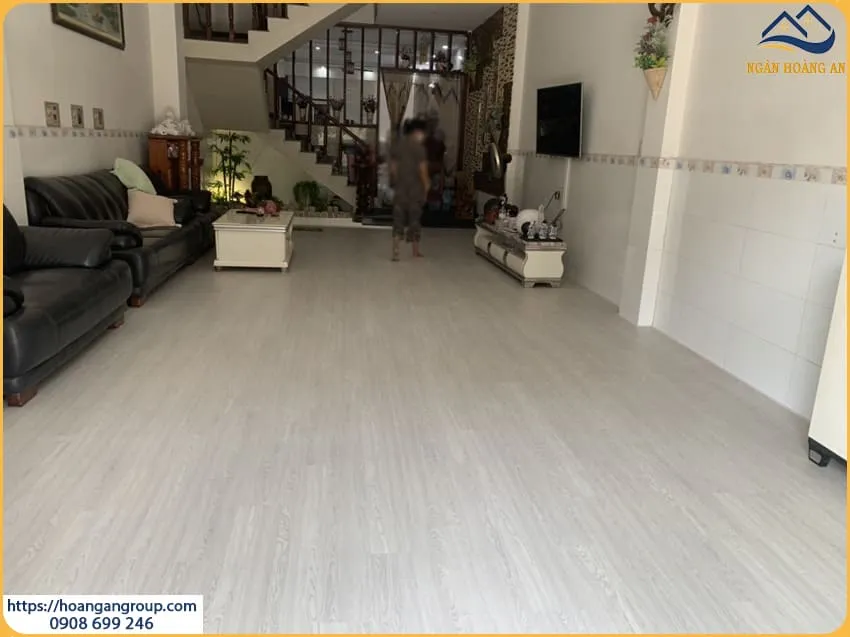 Lắp Đặt Sàn Nhựa Giả Gỗ Cho Nhà Ở Tại Quận 1 TPHCM Lắp Đặt Sàn Nhựa Giả Gỗ Cho Nhà Ở Tại Quận 1 TPHCM