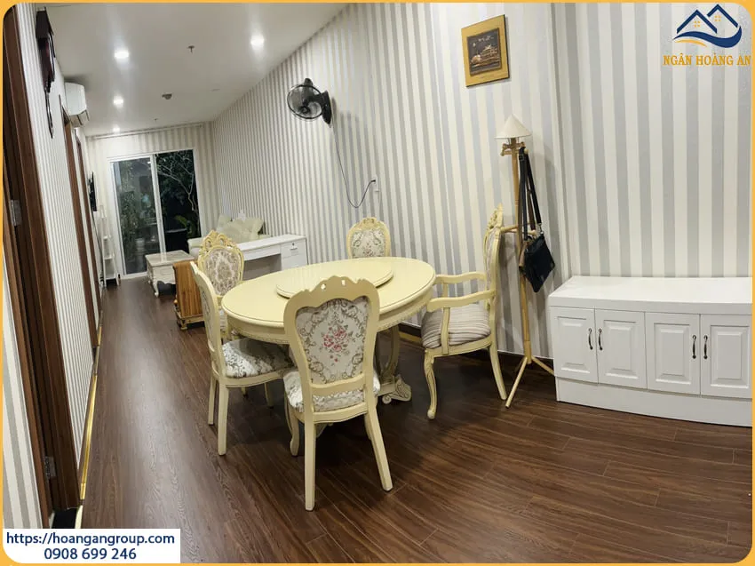 Lắp Đặt Sàn Gỗ Công Nghiệp Giá Rẻ Tại Bình Thạnh TPHCM