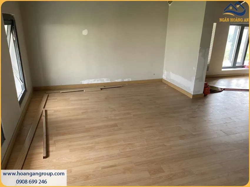 Thi Công Sàn Gỗ Công Nghiệp Wilson Tạo Nên Sự Sang Trọng