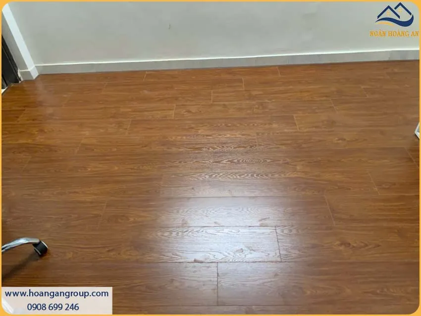 Sàn Gỗ Công Nghiệp Wilson Vân Gỗ Sắc Nét Sang Trọng Cho Nhà Ở