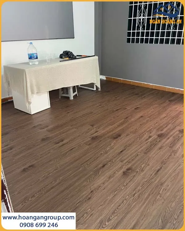 Bề Mặt Sàn Nhựa Dán Keo MSFloor 22005 Sau Khi Thi Công