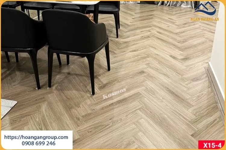 Lát Nền Sàn Gỗ Công Nghiệp Bền Đẹp