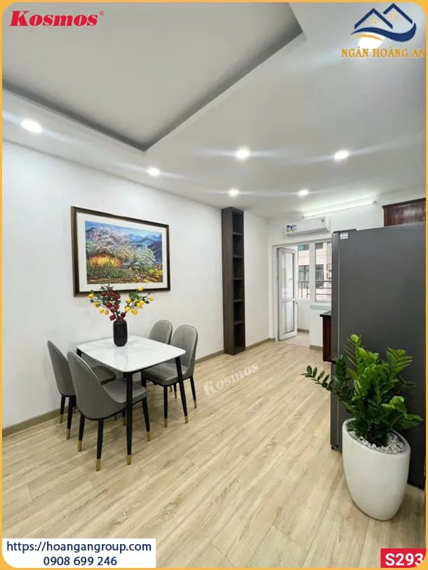 Lót Sàn Gỗ Công Nghiệp Cho Nhà Ở Tại Quận 1 TPHCM