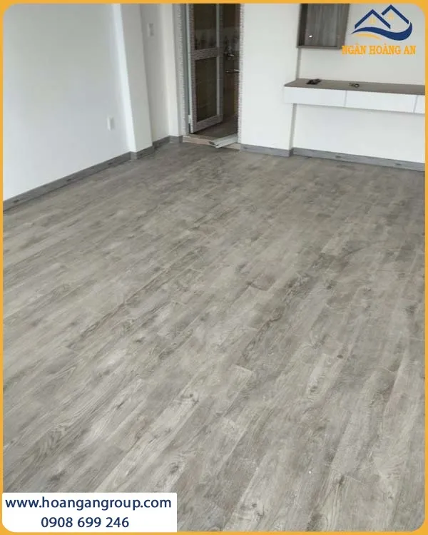 Thi Công Sàn Gỗ Công Nghiệp Robina 8mm Chắc Chắn Cho Không Gian Sống Thi Công Sàn Gỗ Công Nghiệp Robina 8mm Chắc Chắn Cho Không Gian Sống