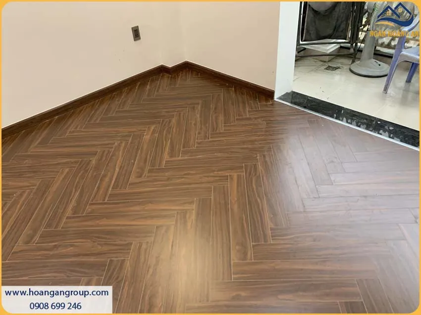 Lắp Đặt Sàn Gỗ Xương Cá Charmwood Thi Công Nhanh, Có Độ Bền Cao Lắp Đặt Sàn Gỗ Xương Cá Charmwood Thi Công Nhanh, Có Độ Bền Cao