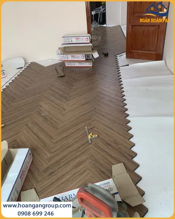 Ngân Hoàng An – Đơn Vị Lắp Đặt Sàn Gỗ Xương Cá Charmwood TPHCM