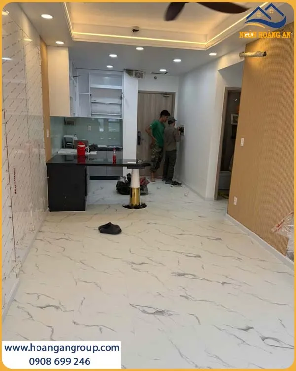 Mẫu Sàn Nhựa Dán Keo Vân Đá Tạo Không Gian Sang Trọng