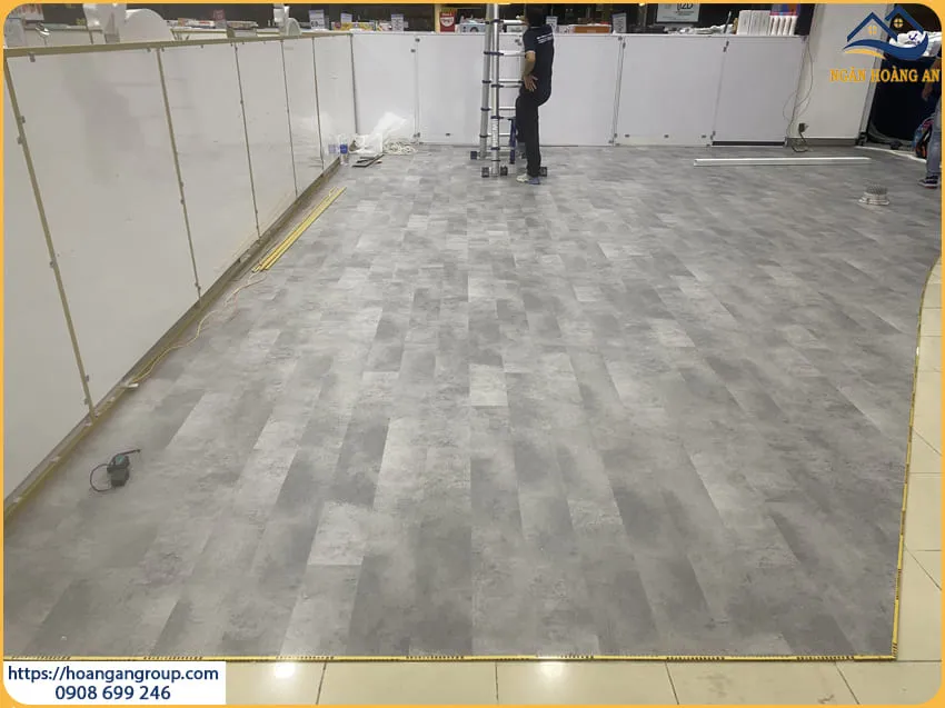 Lót Sàn Nhựa Giả Bê Tông Tại Củ Chi TPHCM