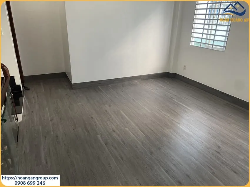 Lót Sàn Nhựa Giả Gỗ Cho Nhà Ở Tại Phú Nhuận TPHCM