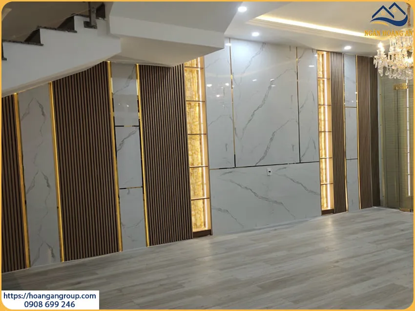 Lót Sàn Nhựa Giả Gỗ Cho Phòng Khách Tại Quận 11 TPHCM