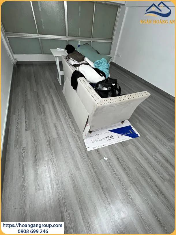 Lót Sàn Nhựa Giả Gỗ Cho Văn Phòng Tại Biên Hòa Đồng Nai