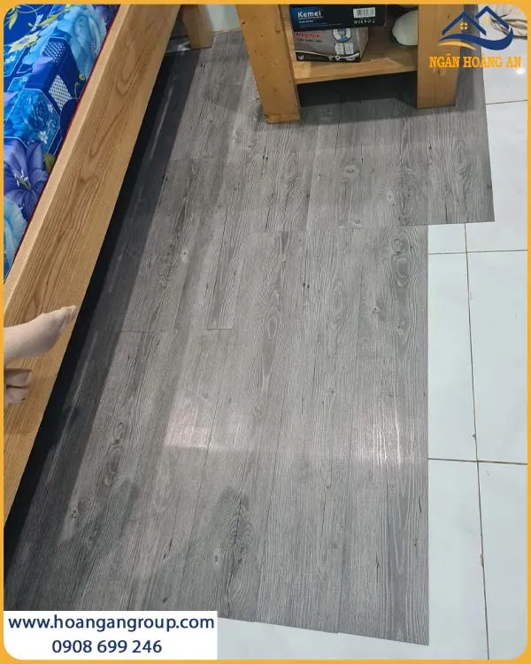 Lựa Chọn Sàn Nhựa Tự Dán MSFloor W507 Cho Phòng Ngủ 
