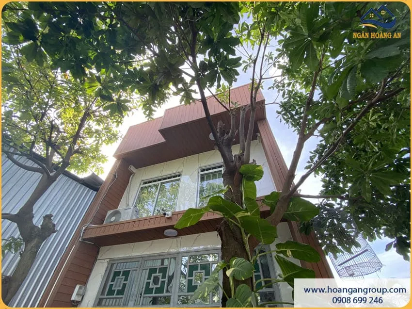 Mặt Tiền Nhà Ốp Gỗ Nhựa Ngoài Trời Kosmos