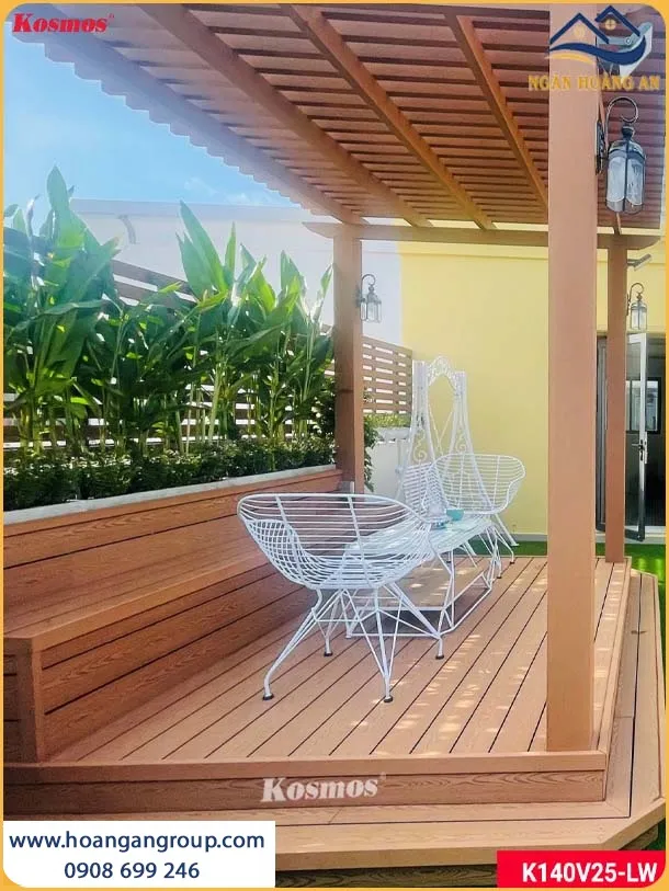 Lót Sàn Gỗ Nhựa Ngoài Trời Chịu Được Nắng Mưa, Có Độ Bền Cao Lót Sàn Gỗ Nhựa Ngoài Trời Chịu Được Nắng Mưa, Có Độ Bền Cao