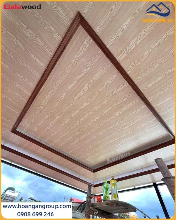 Mẫu Ốp Trần Nano Giả Gỗ Đơn Giản Mà Tinh Tế