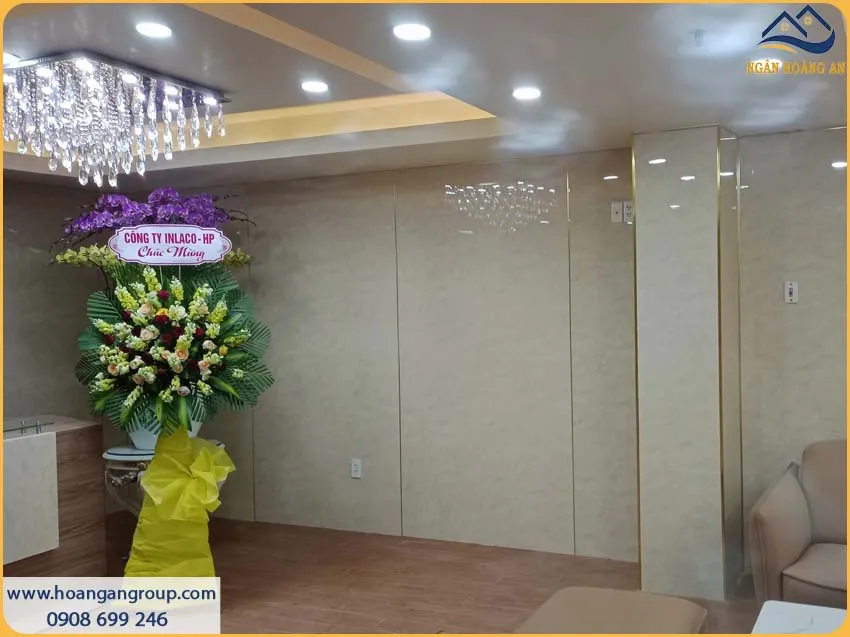 Mẫu Ốp Tường Công Ty Bằng PVC Giả Đá Theo Xu Hướng Mới