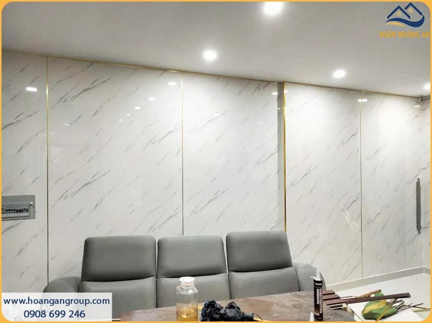 Hình Ảnh Ốp Tường PVC Giả Đá Cho Nhà Hiện Đại Hình Ảnh Ốp Tường PVC Giả Đá Cho Nhà Hiện Đại