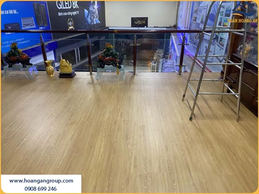Thi Công Sàn Nhựa Vân Gỗ Chống Ẩm Và Chống Thấm Và Cách Âm