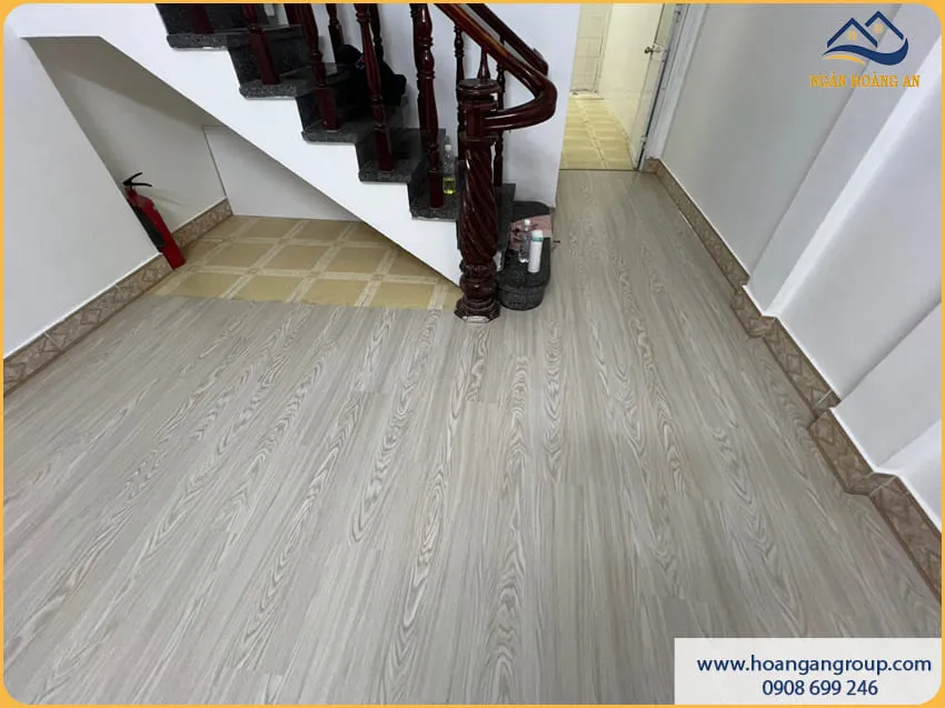 Ngân Hoàng An Thi Công Sàn Nhựa Dán Keo Chất Lượng Giá Tốt