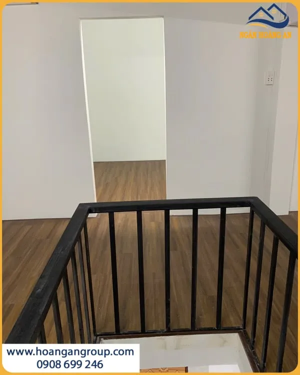 Nhà Gọn Gàng Nhờ Lát Sàn Nhựa THFloor HS8017