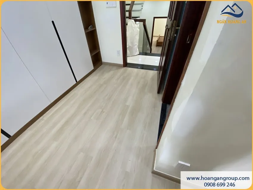 Nhà Ở Gọn Đẹp Với Sàn Nhựa Hèm Khoá Morser C601 Nhà Ở Gọn Đẹp Với Sàn Nhựa Hèm Khoá Morser C601