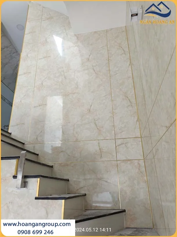 Thi Công Tấm Nhựa PVC Giả Đá Họa Tiết Rõ Nét Bắt Mắt