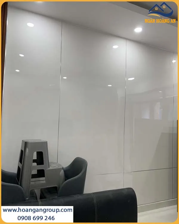 Tấm PVC Giả Đá Mang Đến Vẻ Đẹp Hiện Đại Cho Phòng Khách