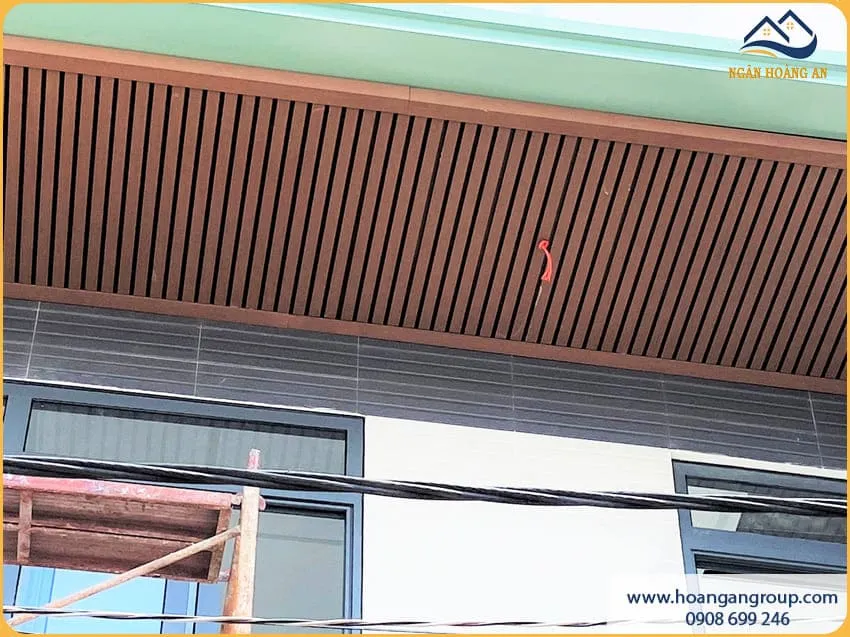 Ốp Trần Hiên Nhà Với Lam Sóng Kosmos Copper Brown
