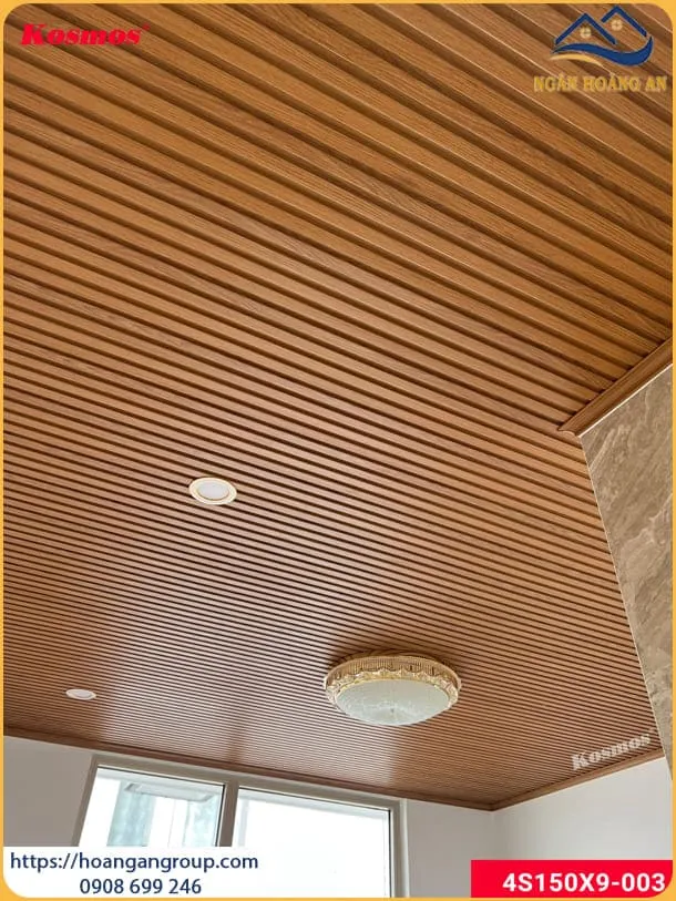 Ốp Trần Lam Sóng Nhựa Giả Gỗ Cho Chung Cư Tại Hóc Môn TPHCM