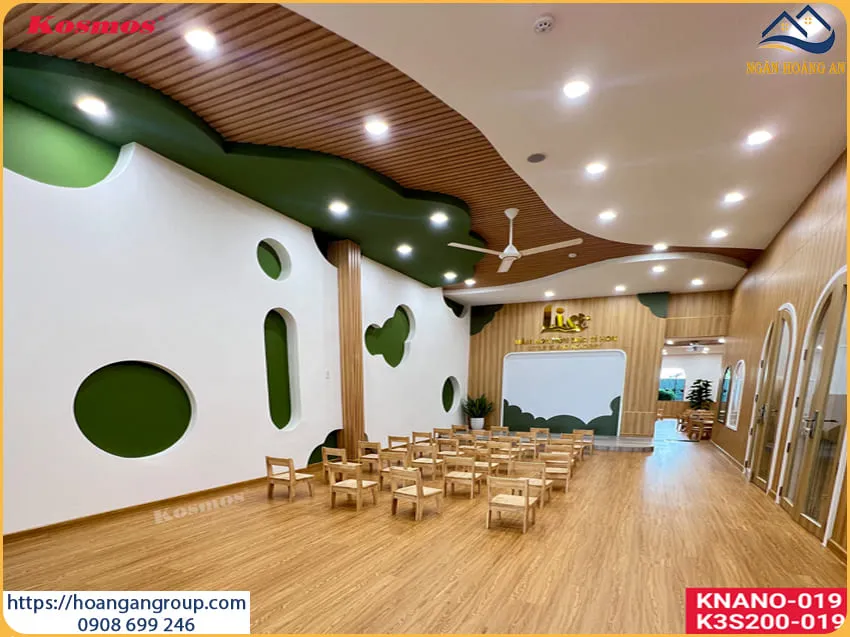 Ốp Trần Nhựa Giả Gỗ Cho Trường Mầm Non Tại Quận 3 TPHCM
