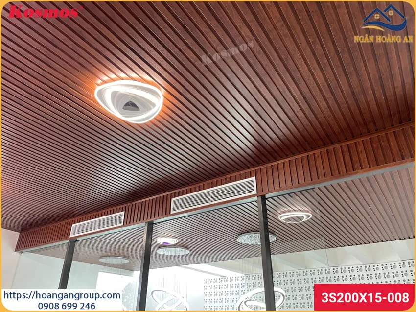 Ốp Trần Nhựa Giả Gỗ Cho Văn Phòng Tại Long Thành Đồng Nai