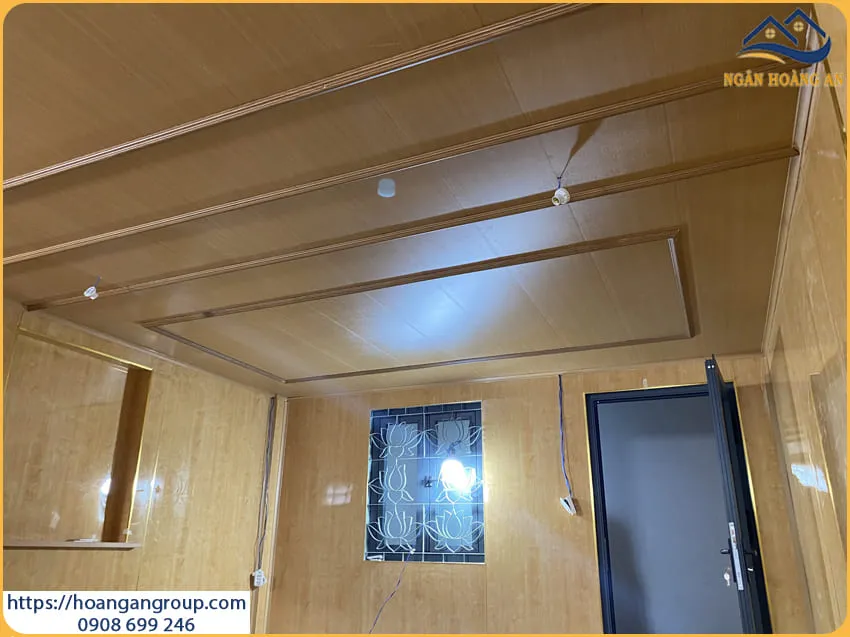 Ốp Trần Nhựa Nano Giả Gỗ Cho Chùa Tại Quận 1 TPHCM Ốp Trần Nhựa Nano Giả Gỗ Cho Chùa Tại Quận 1 TPHCM